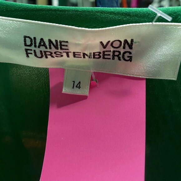 Diane Von Furstenberg Green Silk Faux Wrap Dress - Picture 5 of 5